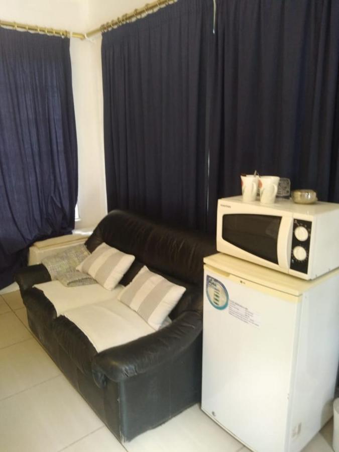 Amethyst Suites Springs  Ngoại thất bức ảnh