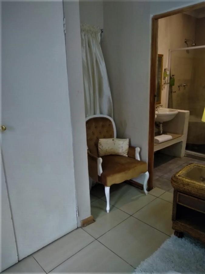 Amethyst Suites Springs  Ngoại thất bức ảnh